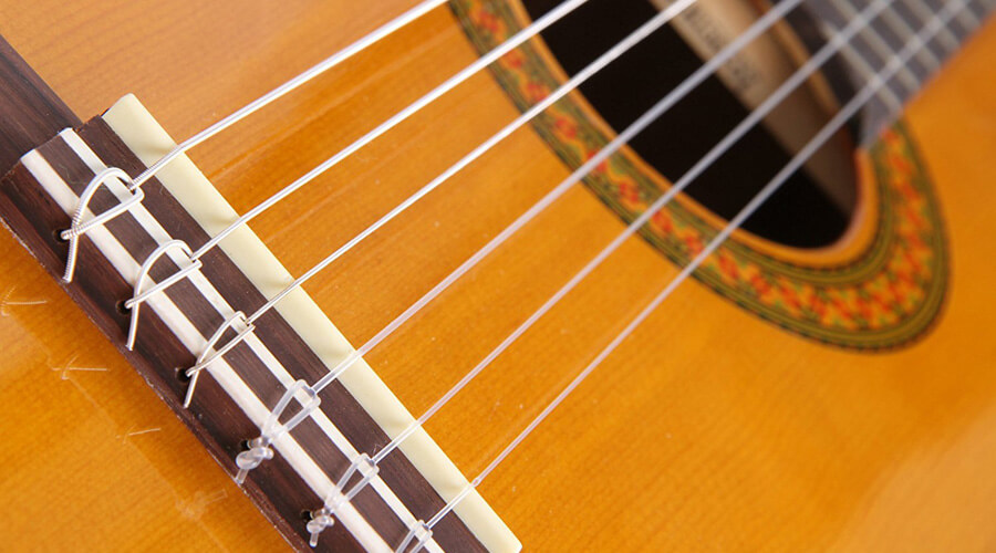انواع سیم گیتار و معرفی 5 سیم گیتار مناسب برای تعویض سیم